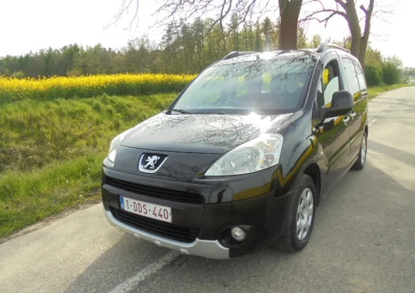 Peugeot Partner cena 15800 przebieg: 235700, rok produkcji 2010 z Sieradz małe 154